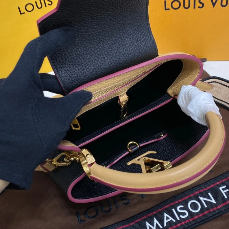 Replica bag Snap hook Louis Vuitton Capucines BB Black Arizona Beige