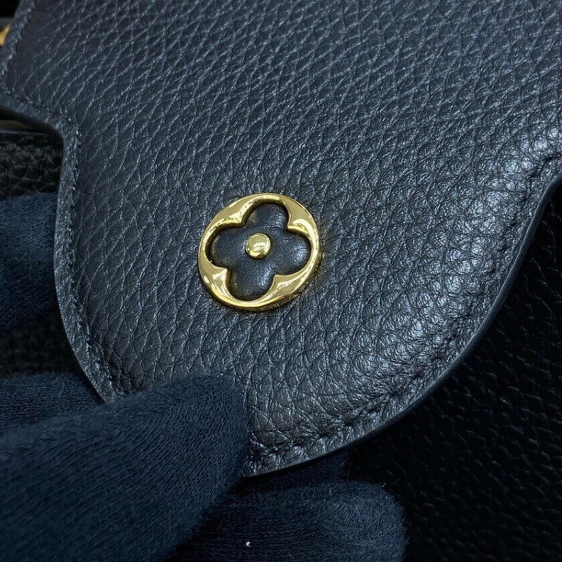 Top lv Louis Vuitton Capucines BB Noir Rouge