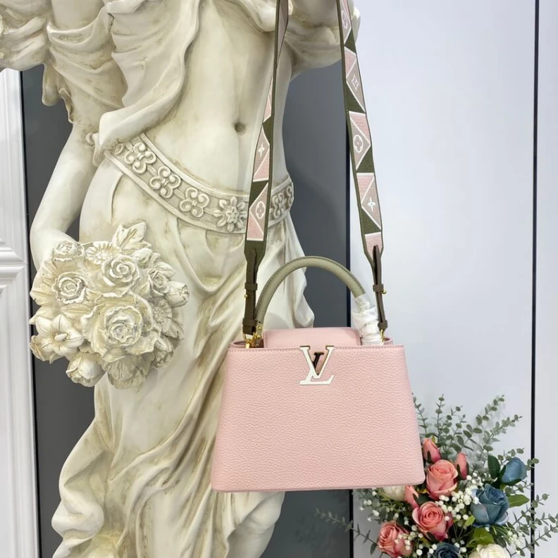 Mythick 4 protect Louis Vuitton Capucines BB Rose Beige