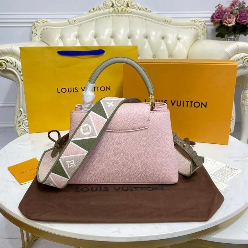 Mythick 4 protect Louis Vuitton Capucines BB Rose Beige