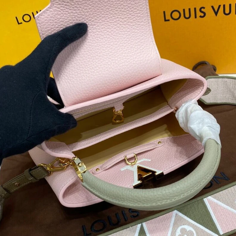Mythick 4 protect Louis Vuitton Capucines BB Rose Beige