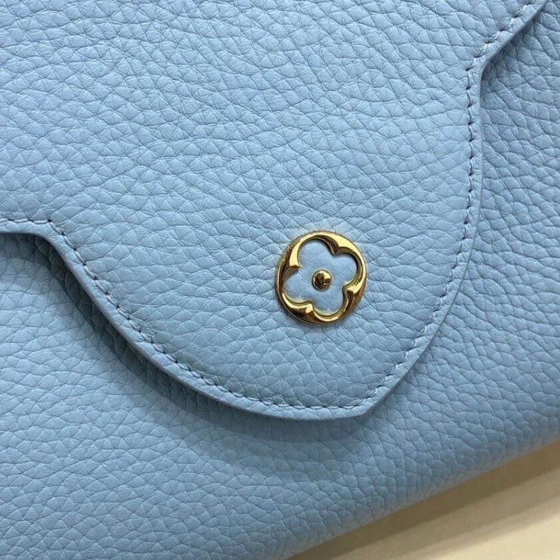 Louis vuitton locations Taurillon Louis Vuitton Capucines MM Bag Olympus Blue