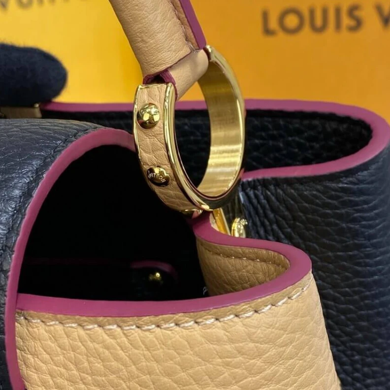 Replica bags Louis Vuitton Capucines MM Black Arizona Beige