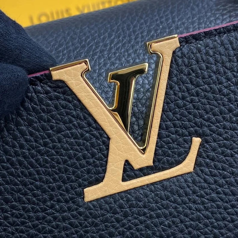 Replica bags Louis Vuitton Capucines MM Black Arizona Beige