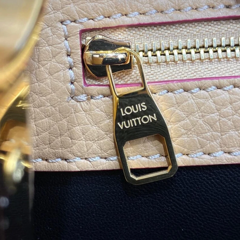 Replica bags Louis Vuitton Capucines MM Black Arizona Beige