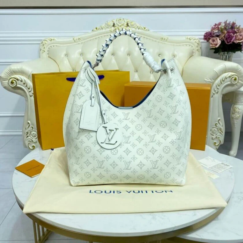 Top lv 4 protect Louis Vuitton Carmel Mahina in White