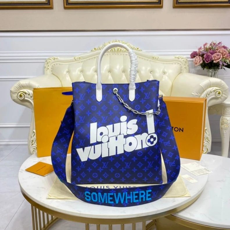 Louis Vuitton Carry It Bag