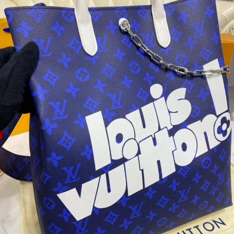 Replica bag Louis Vuitton Carry It Bag