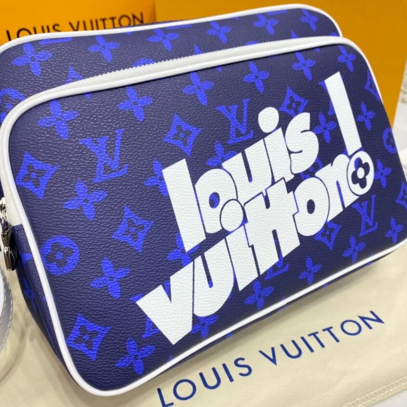 Replica bags Louis Vuitton Carry It Messenger Bag