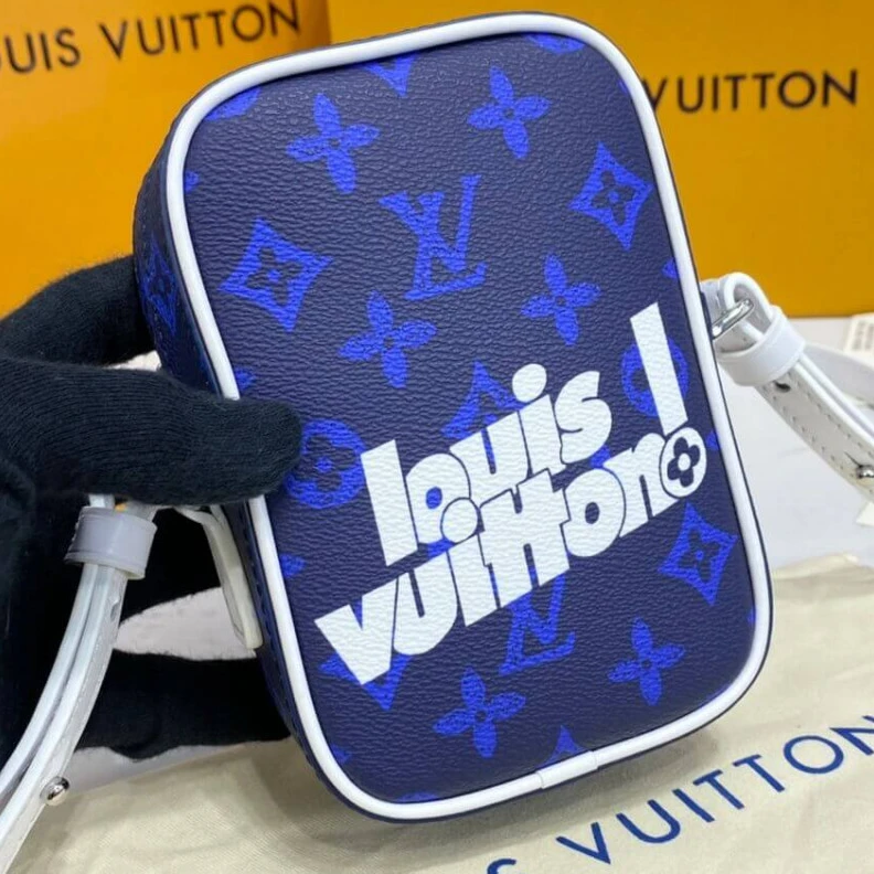 Top lv Louis Vuitton Carry It Mini Crossback Bag