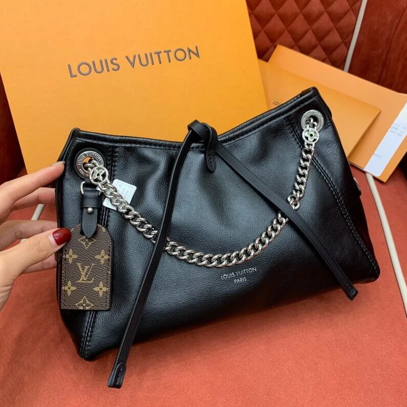 Mythick ru Louis Vuitton CarryAll Vibe BB Black