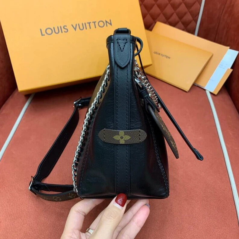 Mythick ru Louis Vuitton CarryAll Vibe BB Black