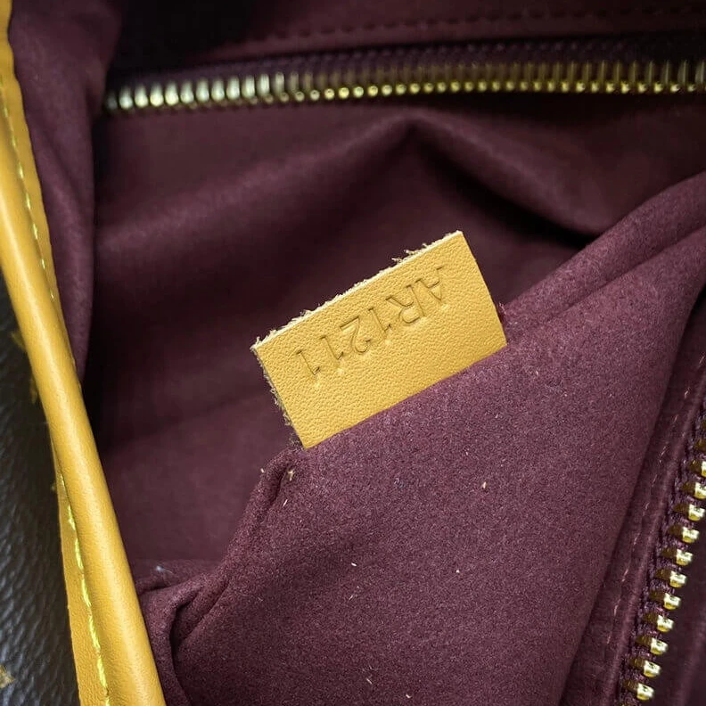 Top lv Louis Vuitton Carryall MM