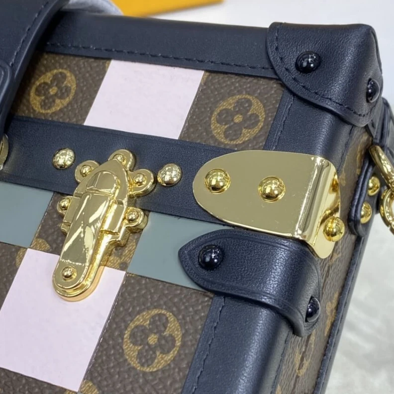 Replica bags lv Calf leat Louis Vuitton Checkerboard Canvas Petite Malle Pink