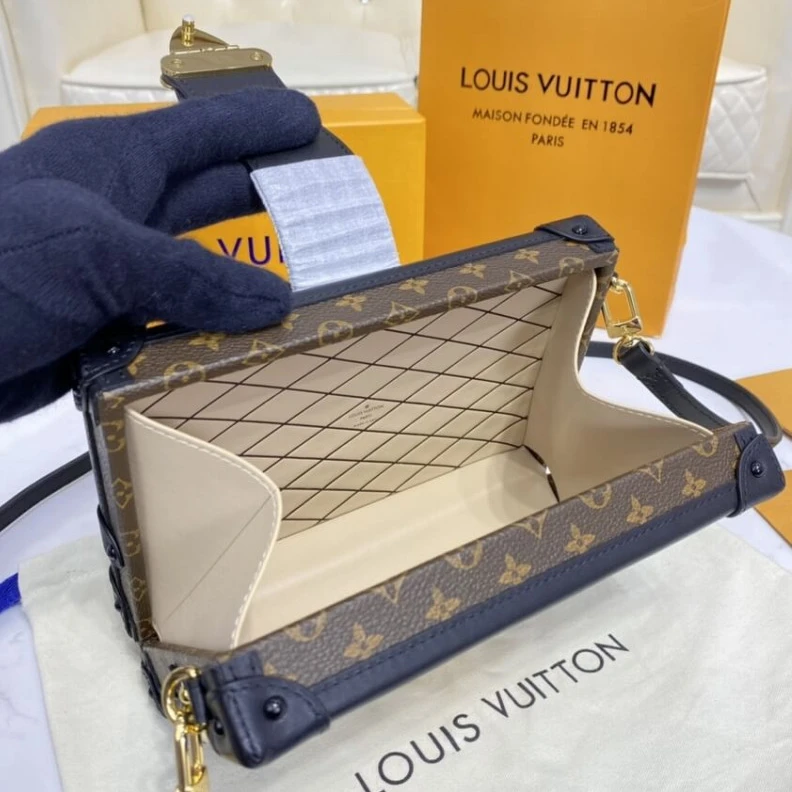 Replica bags lv Calf leat Louis Vuitton Checkerboard Canvas Petite Malle Pink