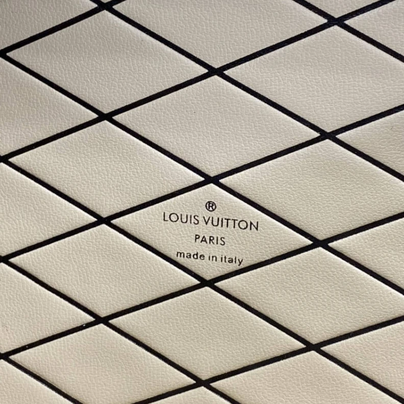 Replica bags lv Calf leat Louis Vuitton Checkerboard Canvas Petite Malle Pink