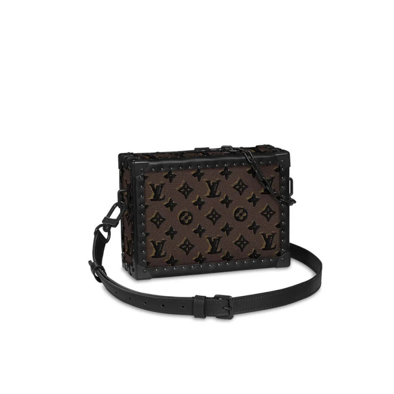 Tufted LV Louis Vuitton Clutch Box