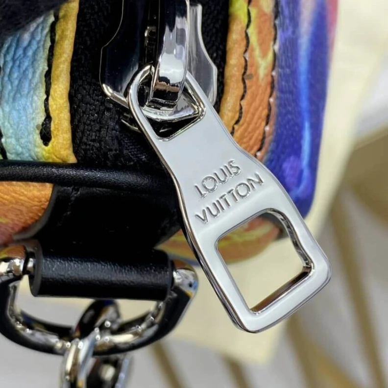 Lv belts replica Black har Louis Vuitton Colorful Diffuse Keepall XS