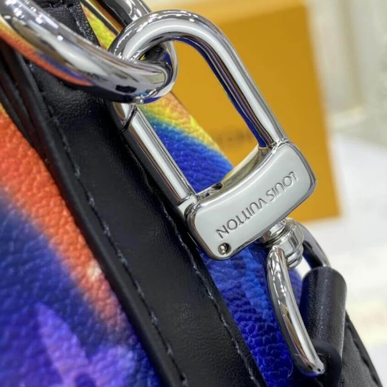 Lv belts replica Black har Louis Vuitton Colorful Diffuse Keepall XS