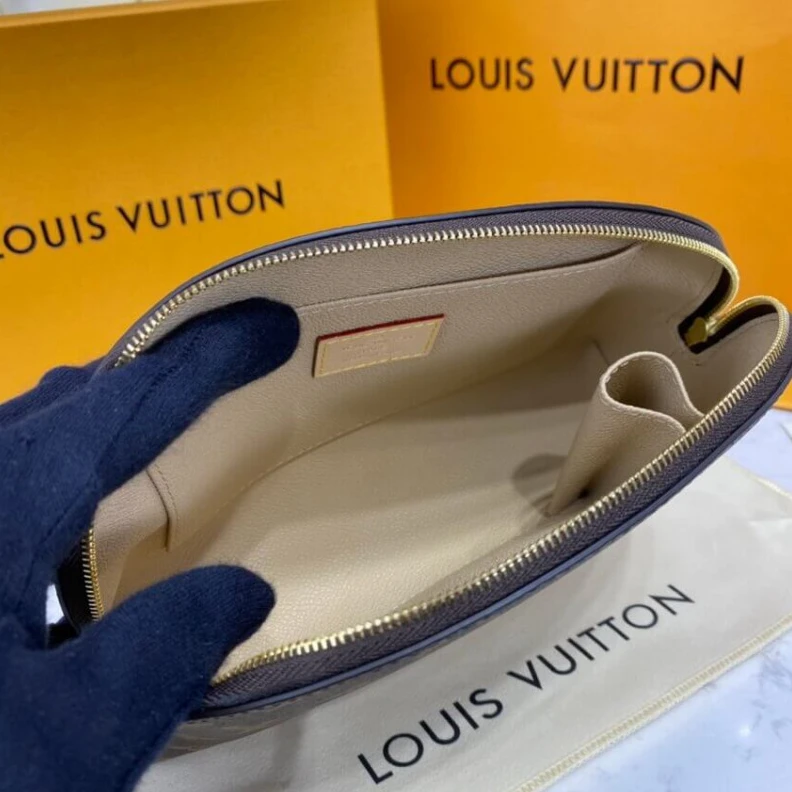 Lv belts replica Shiny gol Louis Vuitton Cosmetic Pouch GM