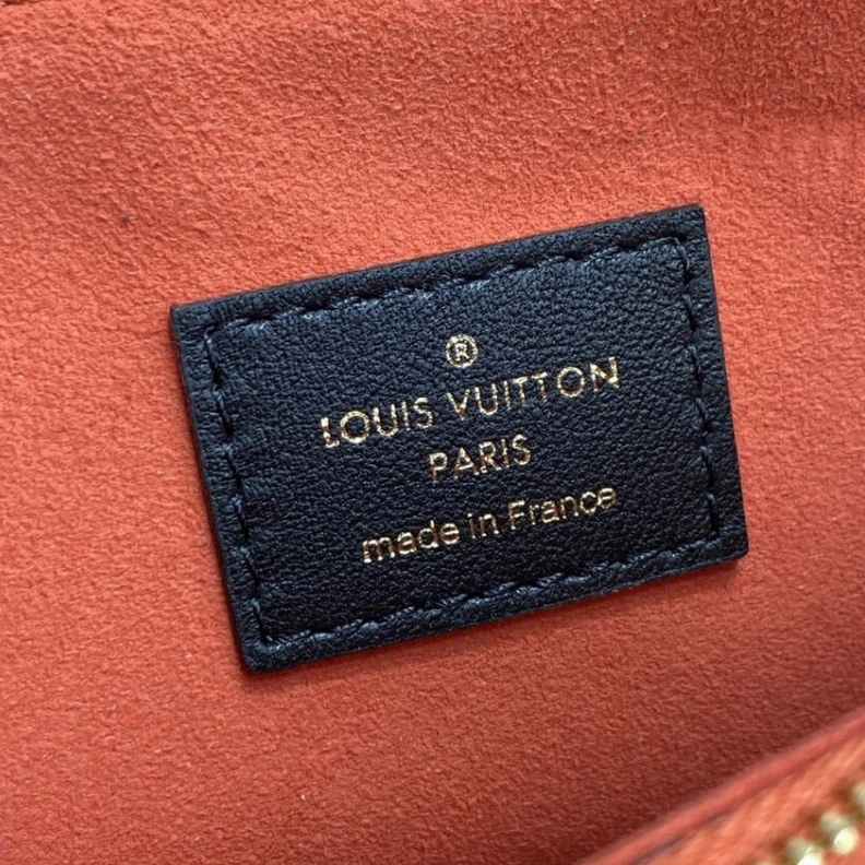 Top lv 3 inside Louis Vuitton Coussin BB Black