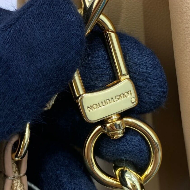 Lv belts replica Strap dro Louis Vuitton Coussin PM Apricot