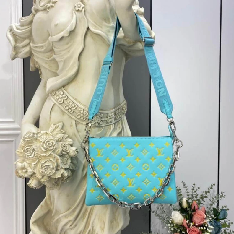 Replica bag Strap dro Louis Vuitton Coussin PM Light Green
