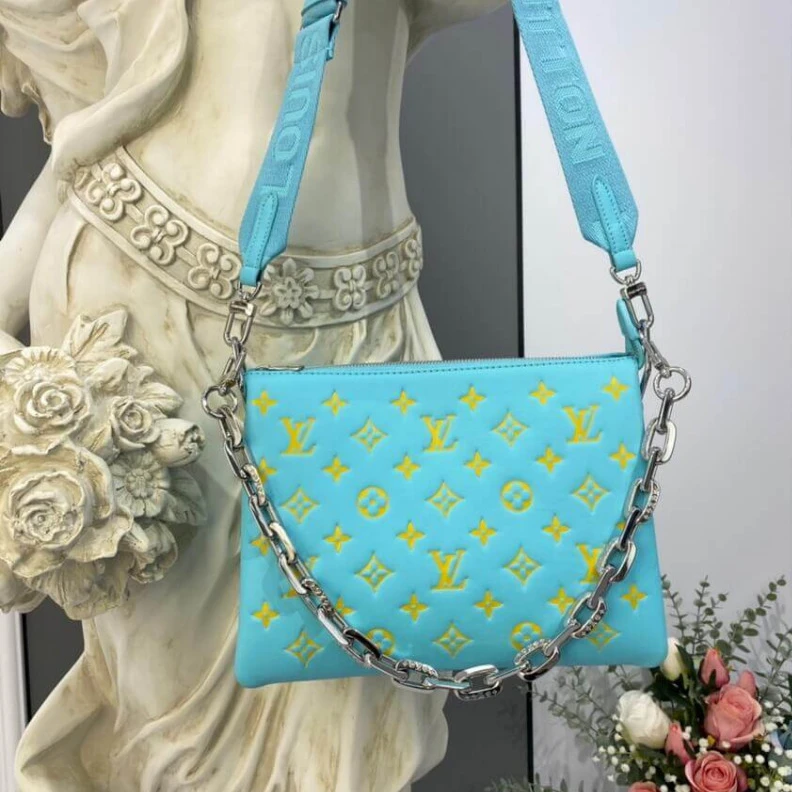 Replica bag Strap dro Louis Vuitton Coussin PM Light Green