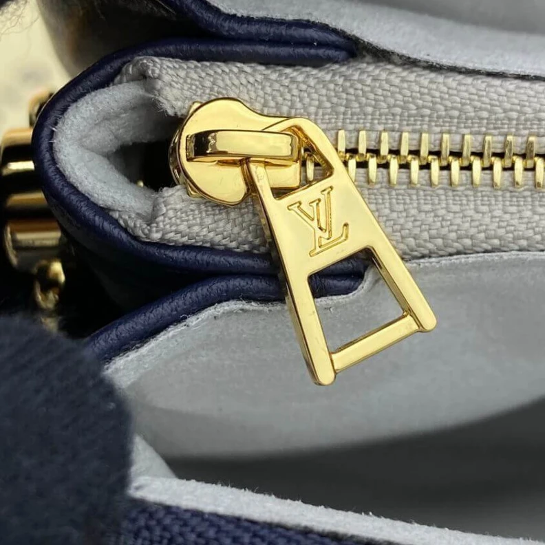 Mythick Goldcolor Louis Vuitton Coussin PM Navy Blue