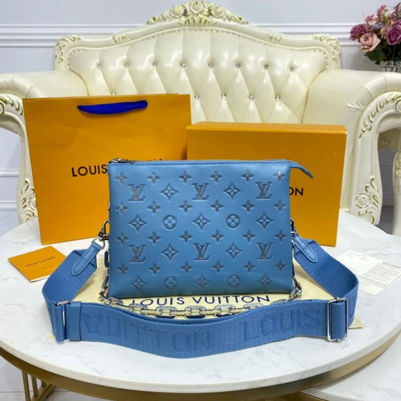 Strap dro Louis Vuitton Coussin PM Ocean Blue