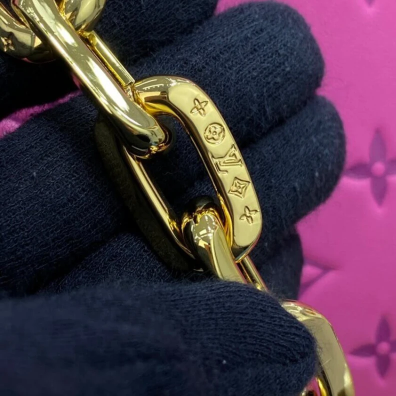 Louis vuitton locations Chain: Re Louis Vuitton Coussin PM Pink