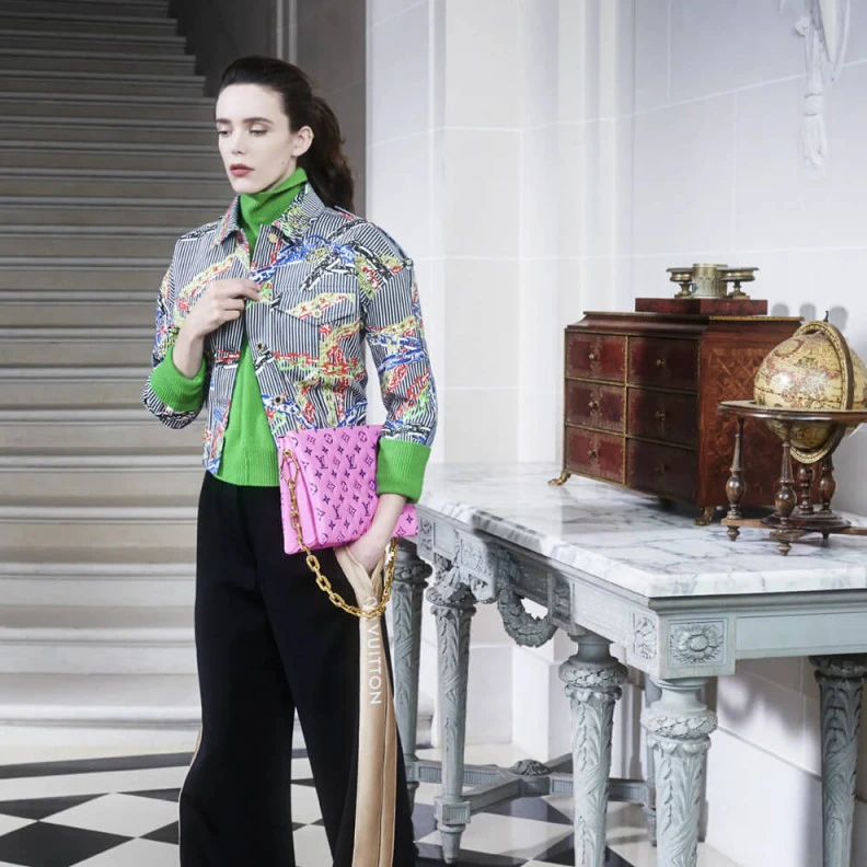 Louis vuitton locations Chain: Re Louis Vuitton Coussin PM Pink