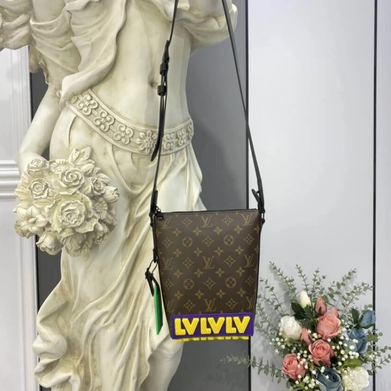 Mythick Name tag Louis Vuitton Cruiser Messenger