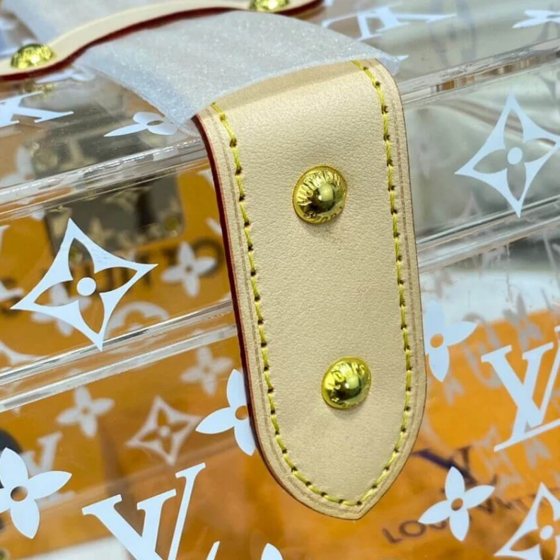 Mythick ru This glamo LV Cube Scott Box in Transparent