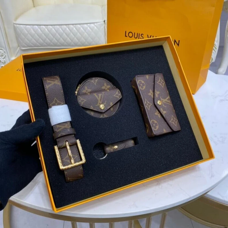 Louis vuitton locations Monogram LV Daily Multi Pocket 30mm Belt