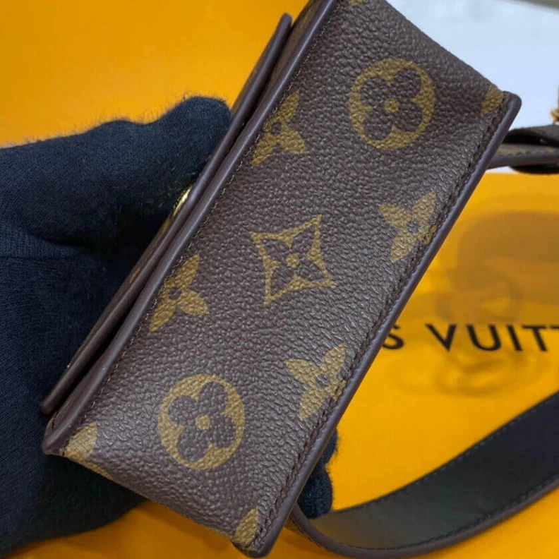 Louis vuitton locations Monogram LV Daily Multi Pocket 30mm Belt