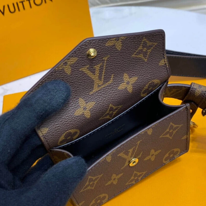 Louis vuitton locations Monogram LV Daily Multi Pocket 30mm Belt