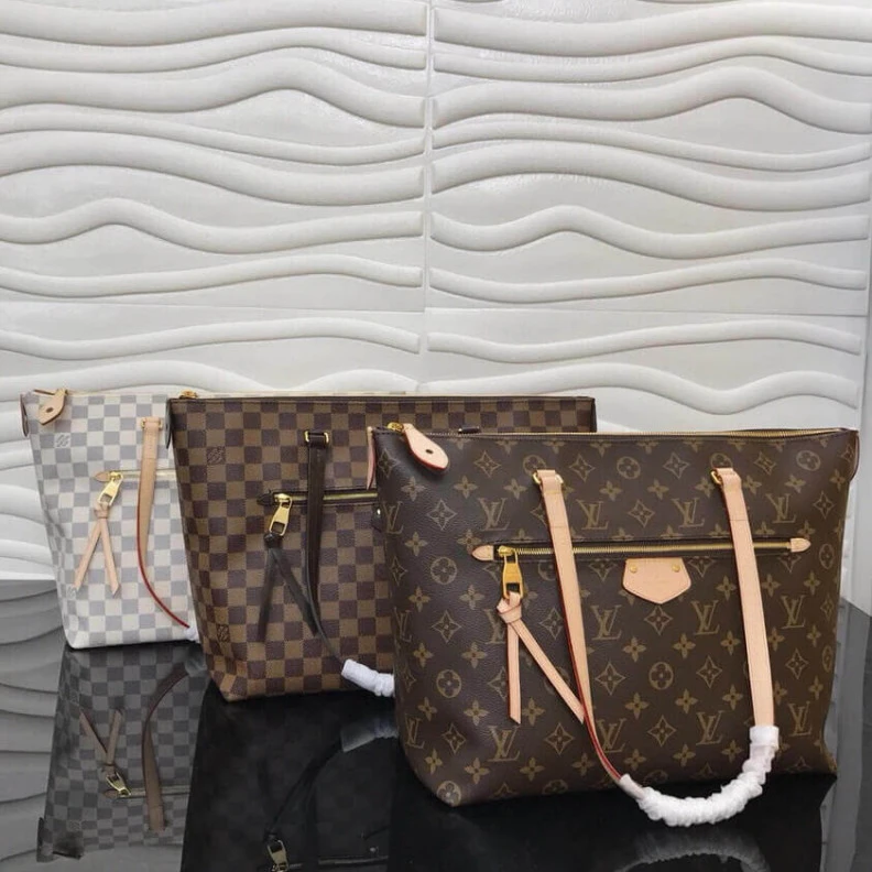 Replica bag Exterior LV Damier Azur Canvas Iena MM