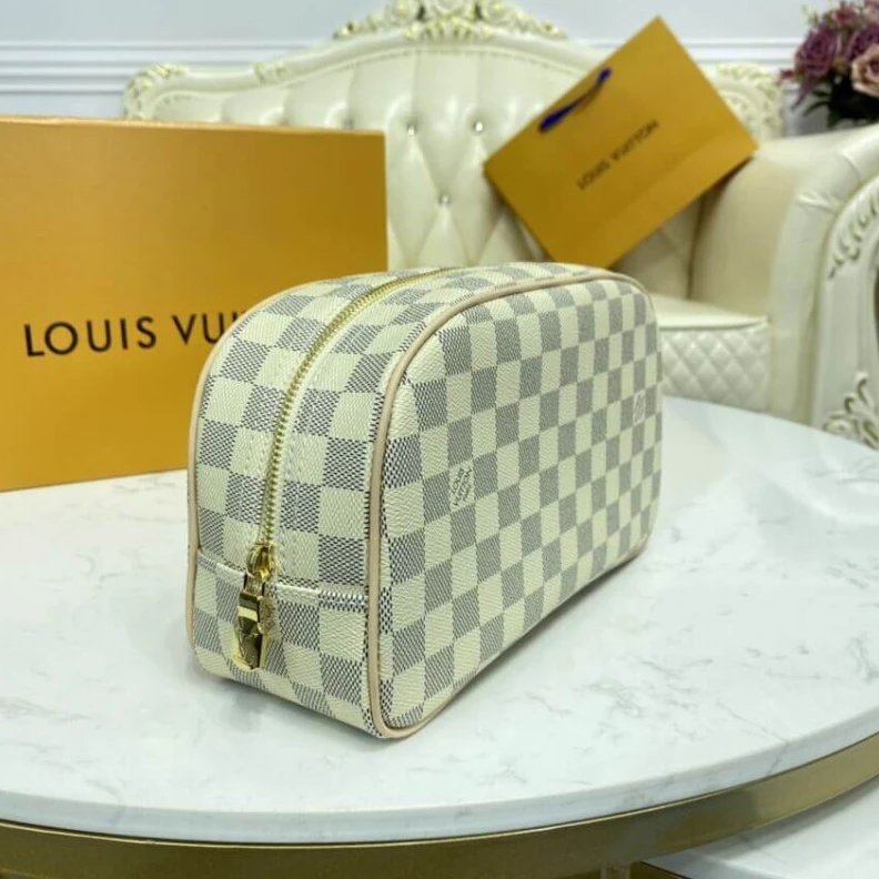 Lv belts replica 25 x 16 x Louis Vuitton Damier Azur Canvas Toiletry Bag 25