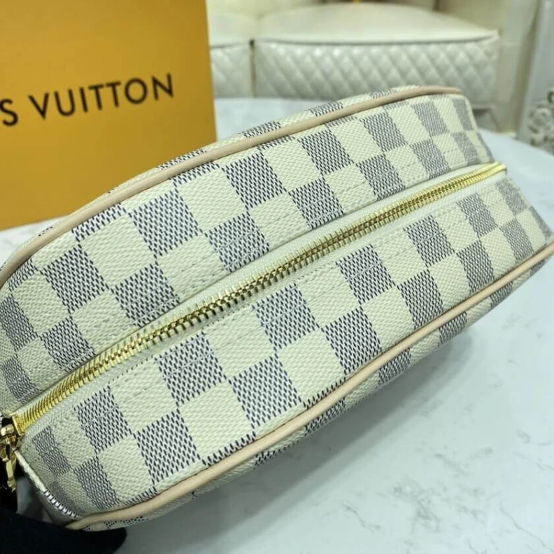 Lv belts replica 25 x 16 x Louis Vuitton Damier Azur Canvas Toiletry Bag 25
