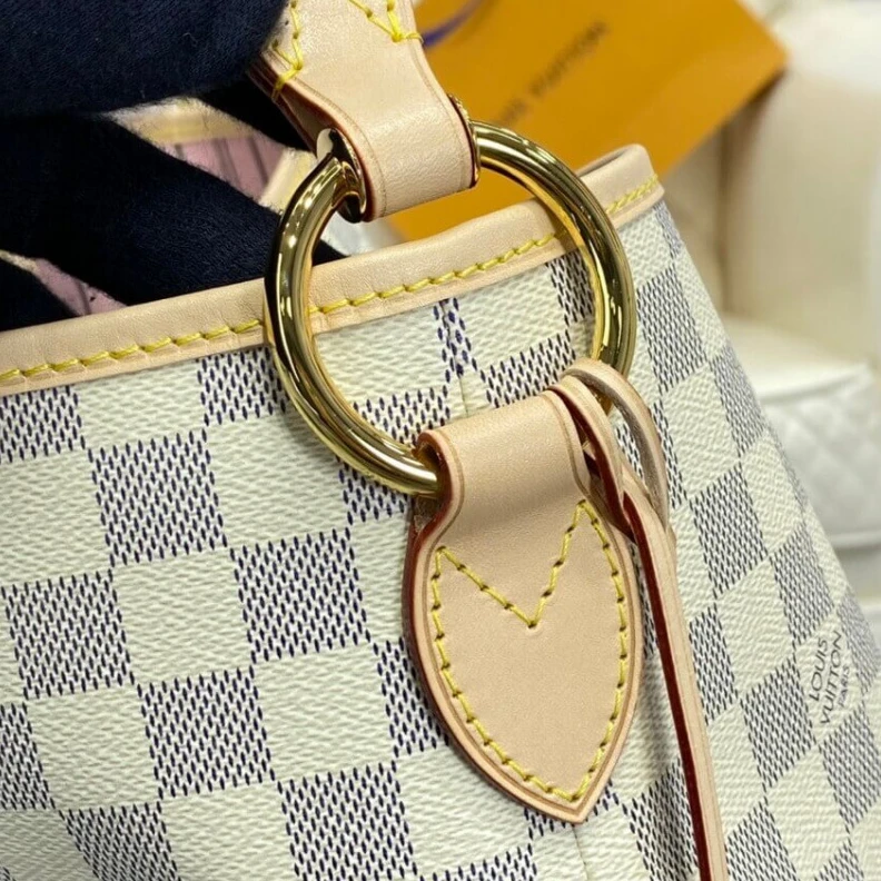 Mythick ru Golden br LV Damier Azur Delightful MM Pink
