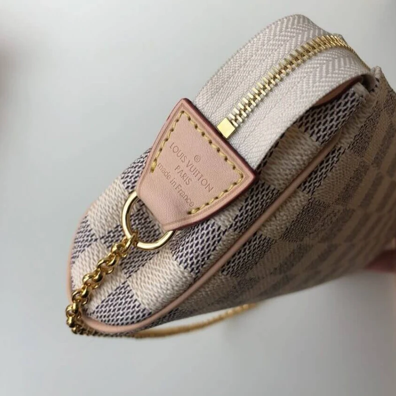 Mythick.ru Golden br LV Damier Azur Eva Clutch
