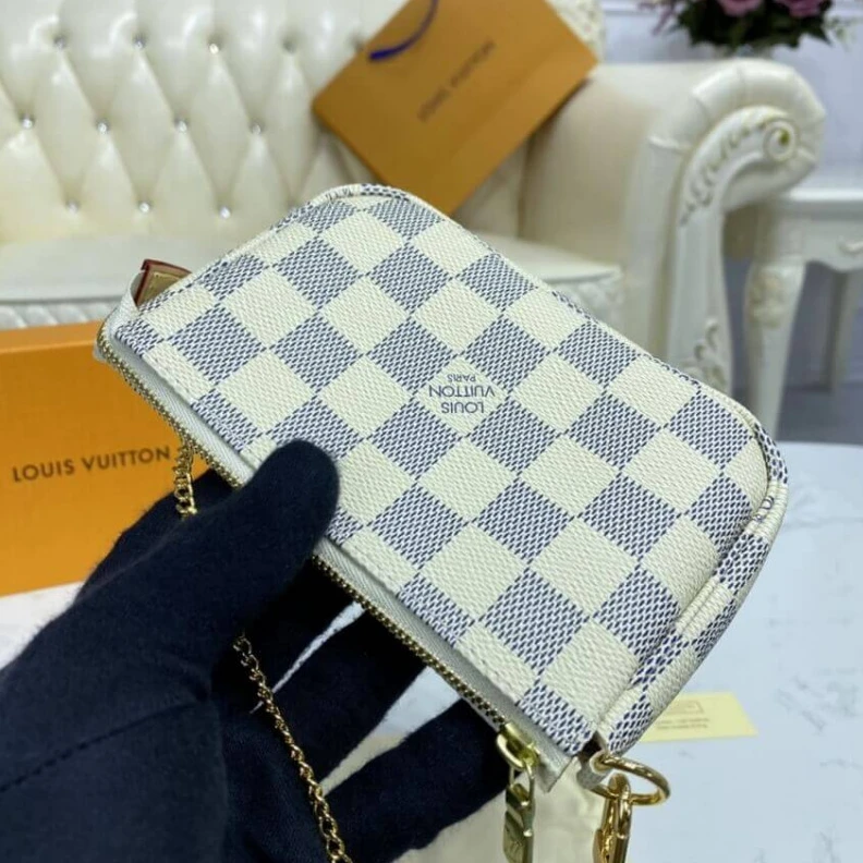 Mythick.ru Chain:Not Louis Vuitton Damier Azur Mini Pochette Accessoires
