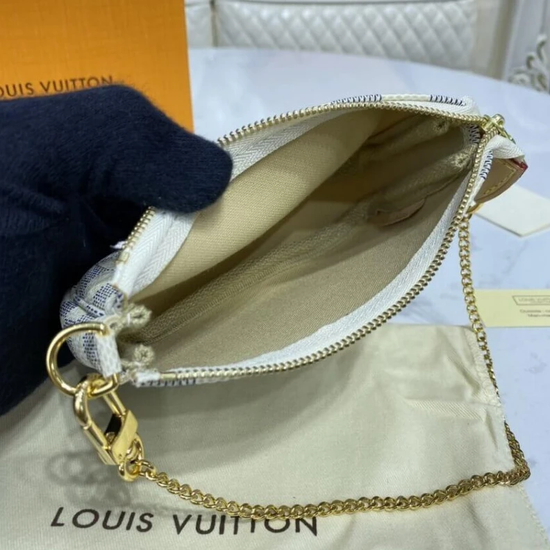 Mythick.ru Chain:Not Louis Vuitton Damier Azur Mini Pochette Accessoires
