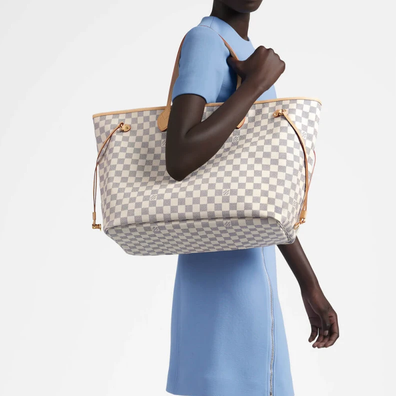 Louis vuitton locations The Neverf Louis Vuitton Damier Azur Neverfull GM Pink