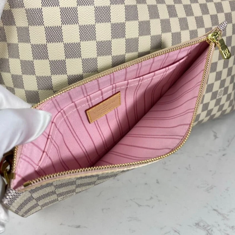 Louis vuitton locations The Neverf Louis Vuitton Damier Azur Neverfull GM Pink