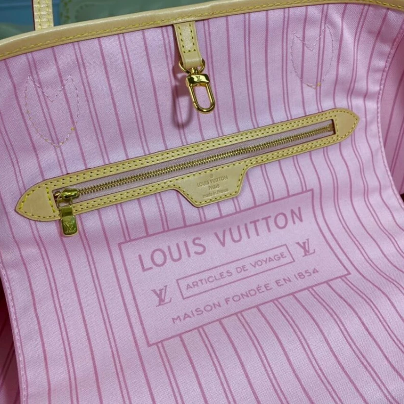 Louis vuitton locations The Neverf Louis Vuitton Damier Azur Neverfull GM Pink