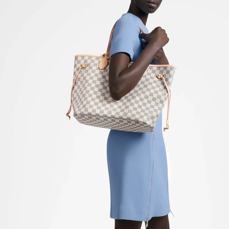 Louis vuitton locations Hook clos Louis Vuitton Damier Azur Neverfull MM Beige