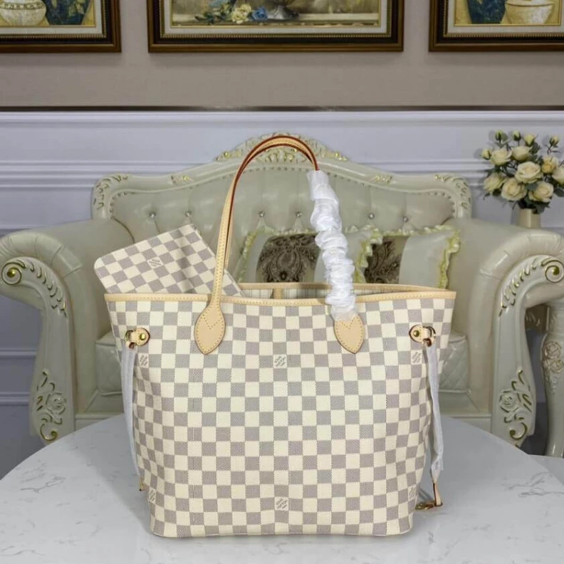 Louis vuitton locations Hook clos Louis Vuitton Damier Azur Neverfull MM Beige