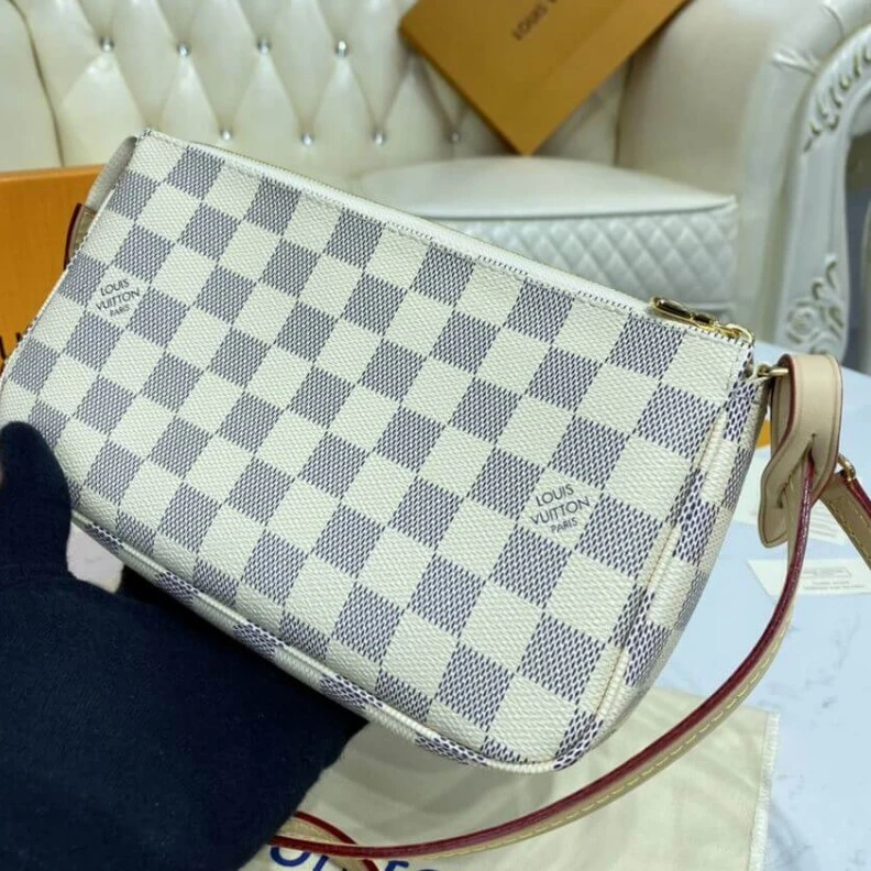 Replica bag Reinforce Louis Vuitton Damier Azur Pochette Accessoires